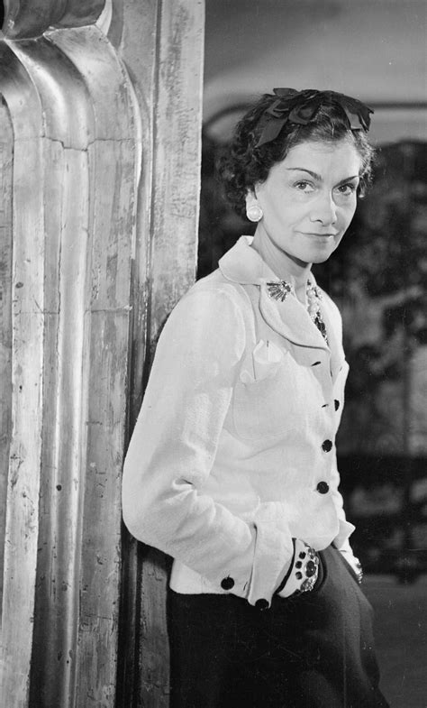 coco chanel da giovane|The History of Coco Chanel — Coco Chanel Gabriella Chanel .